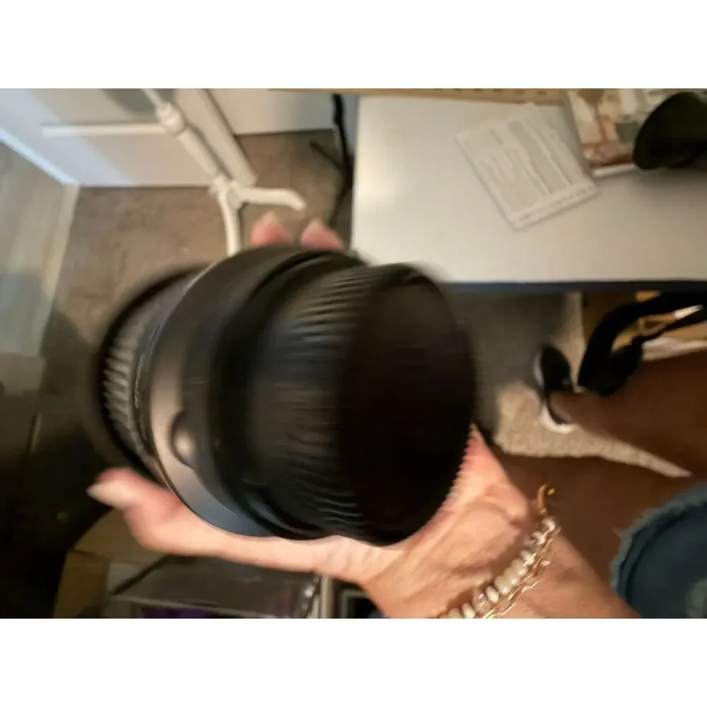 nikkon nikon camera